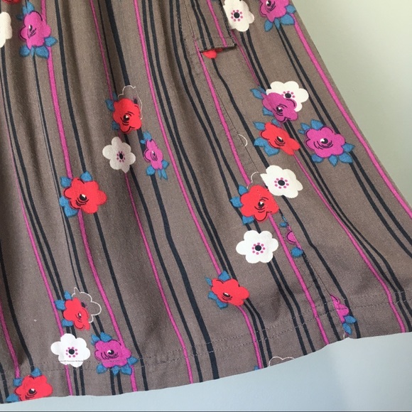 UO Floral Print Grey Skater Skirt Cooperative - Picture 4 of 7